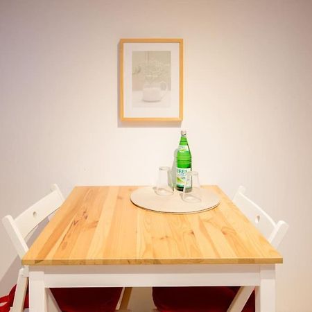 Apartment Wilhelmstr Fuer Bis Zu 3 Personen Brühl Dış mekan fotoğraf