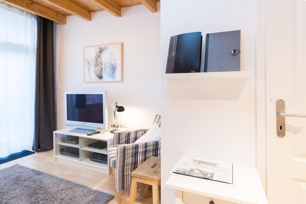 Apartment Wilhelmstr Fuer Bis Zu 3 Personen Brühl Dış mekan fotoğraf
